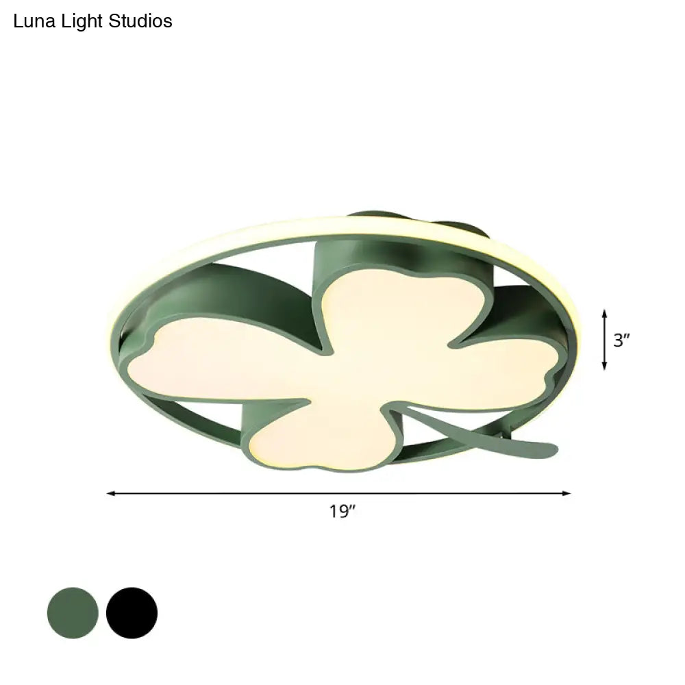 Contemporary Clover Bedroom Flushmount Led Ceiling Light In Black/Green