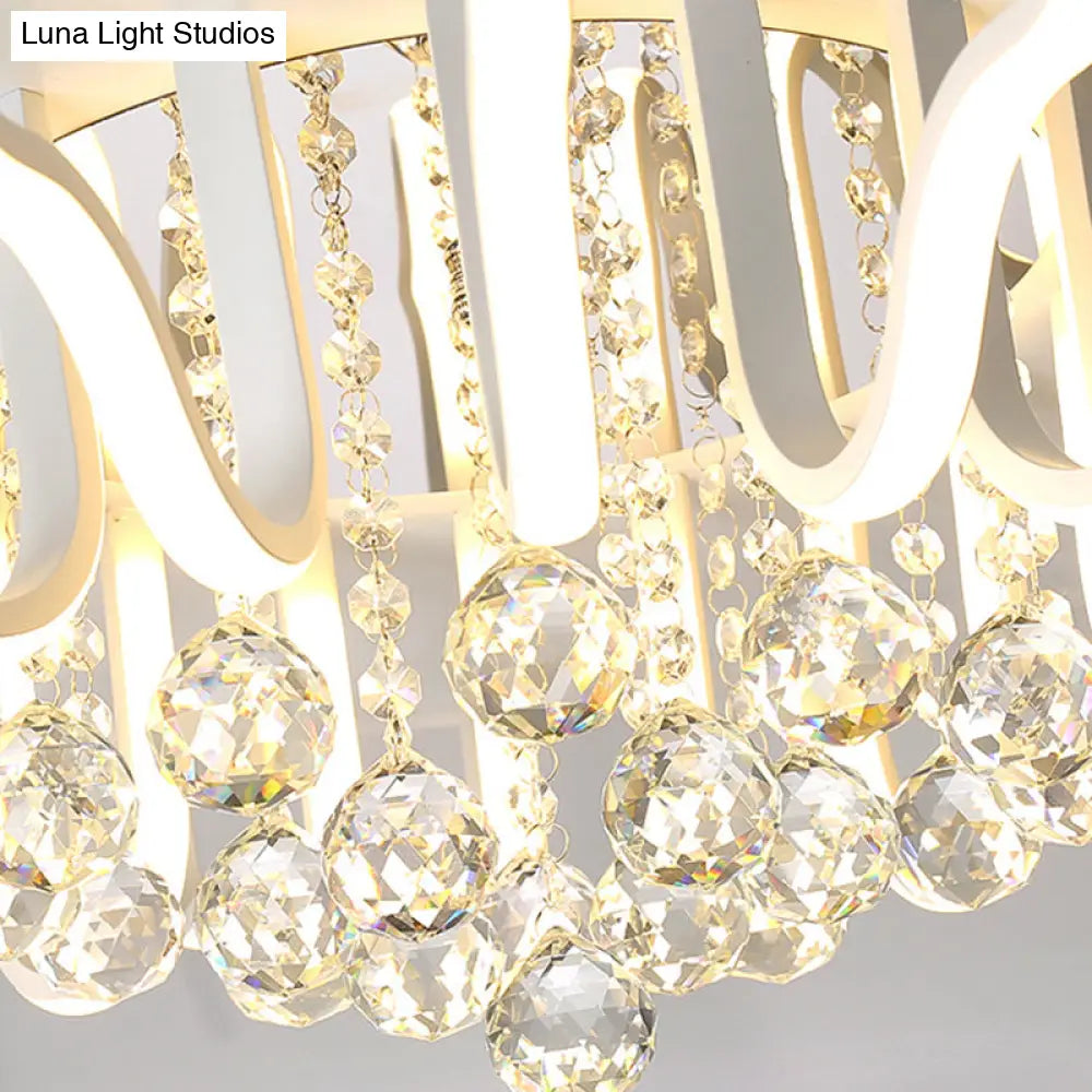 Curved Acrylic Flush Mount Led Ceiling Lamp In White: Simple Modern Design (27’/31.5’ W