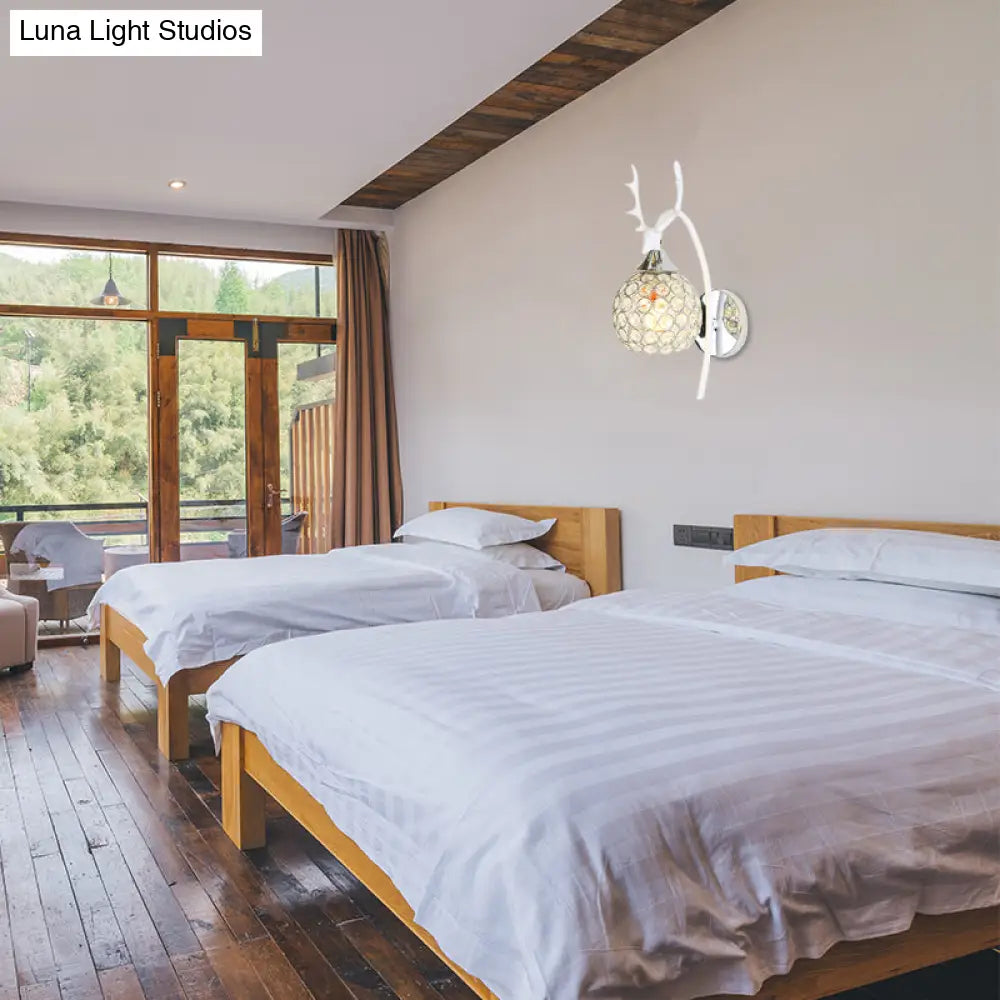 Lodge Style Metal Deer Head Wall Sconce: 1/2-Bulb Mount Light With Crystal Dome Shade In Chrome/Gold