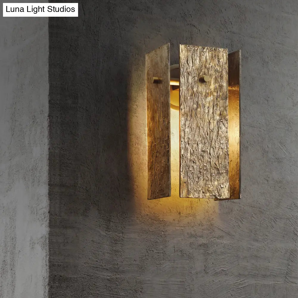 Metal Wall Mounted Bedroom Light - Rectangular Colonial 1 Bulb Fixture In Gold With Bark Texture