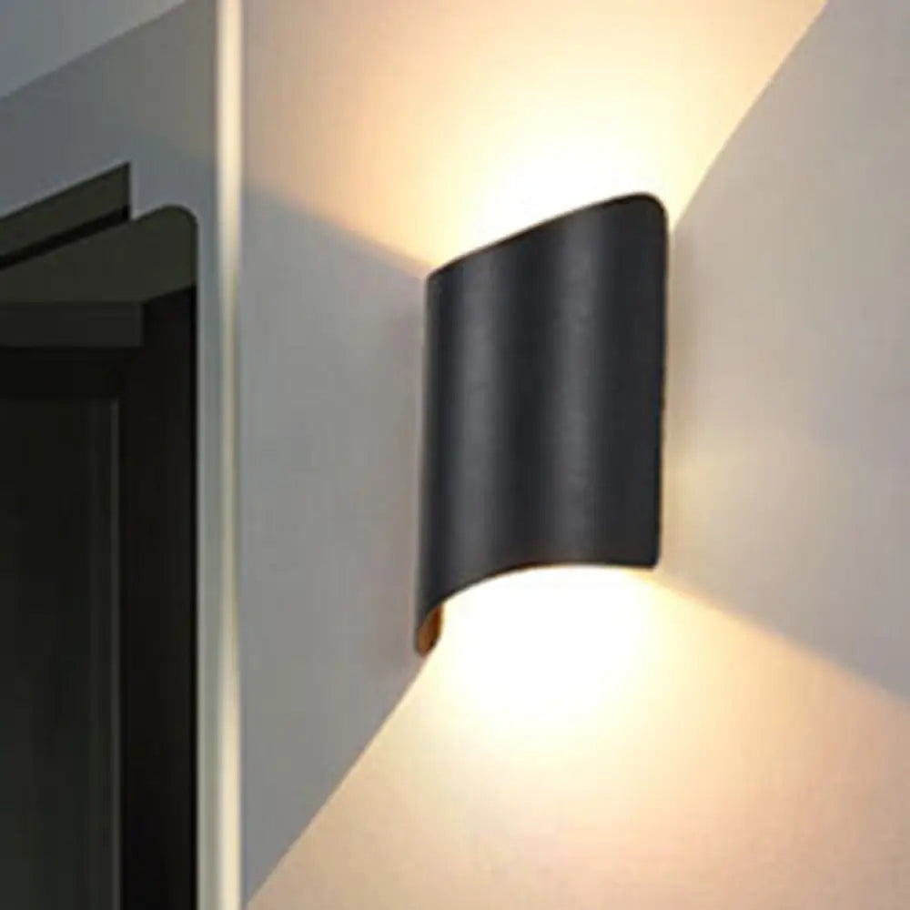 Minimalist 2-Light Black Aluminum Curve Wall Sconce
Note: It Is Important To Strike A Balance