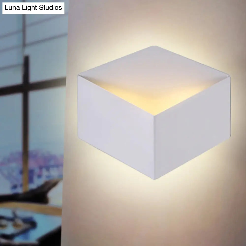 Minimalist Metallic Geometric Wall Mount Light: Cubic Shape 1/2-Light White Lamp For Corridor