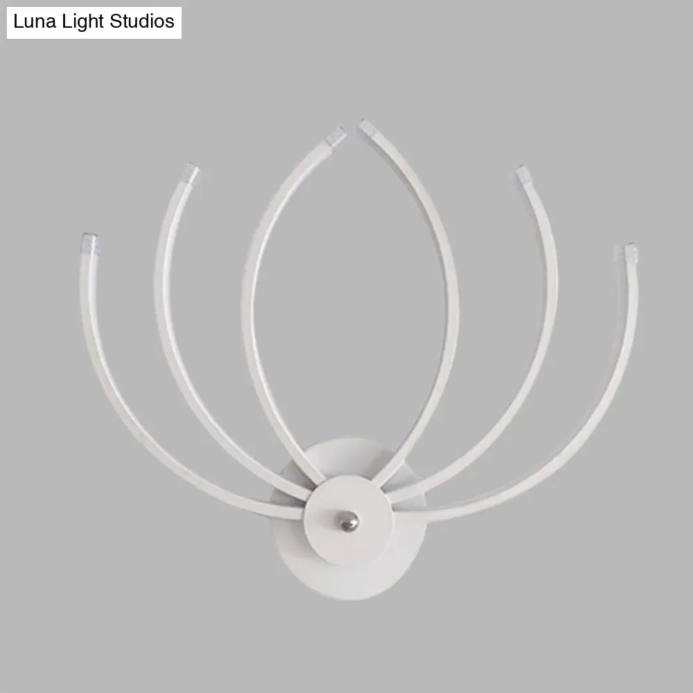 Modern Lotus Wall Sconce Led Bedside Light In White With Linear Design Warm/White Glow