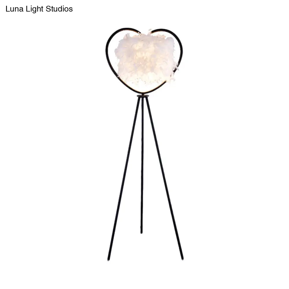 Modern Metallic 1-Head Black/Gold Finish Floor Lamp With Feather Shade & Loving Heart Frame