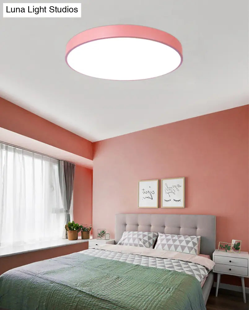Round Nordic Metal Ceiling Lamp With Led Flush Mount Light For Bedrooms