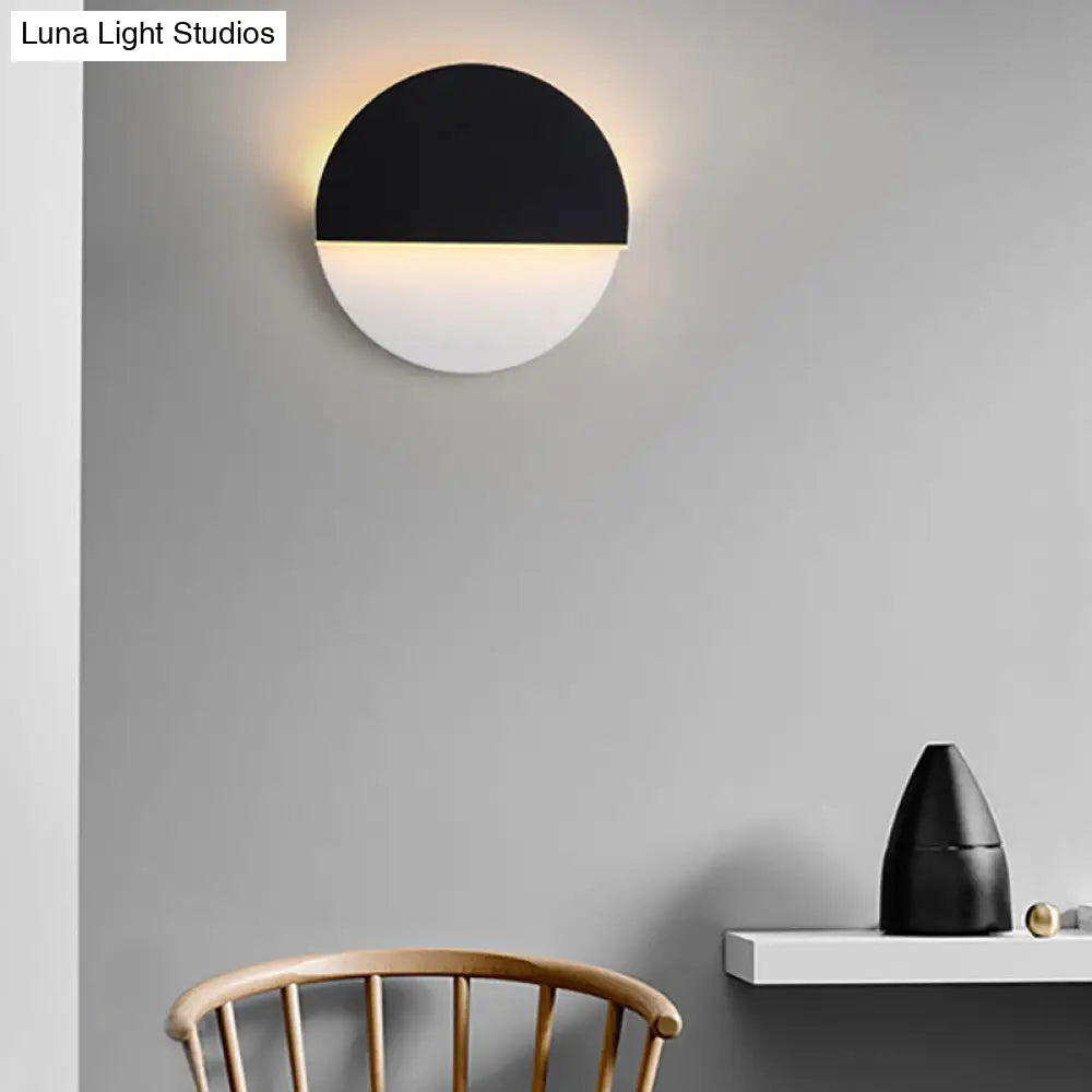 Sleek Black And White Rotatable Led Acrylic Wall Lamp - Simplicity In Design