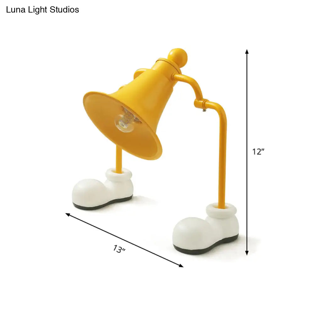 Trumpet Reading Light For Kids With Metal Frame And Yellow Finish - Single Bulb Study Lamp