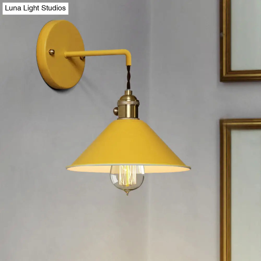 Vintage Style Gray/Red Conic Wall Mounted Light With 1 Bulb For Living Room Décor