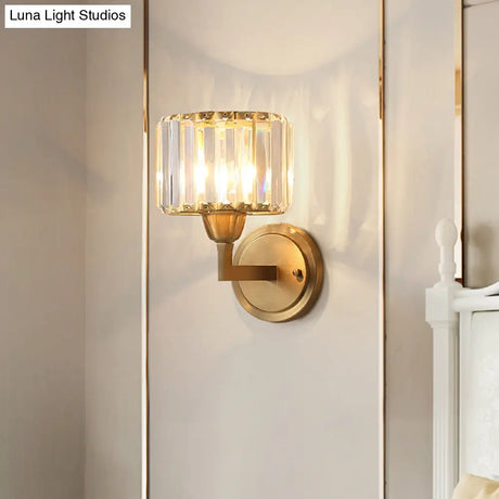 1-Light Wall Mounted Brass Drum Sconce With Crystal Shade - Simple And Elegant Lighting Fixture