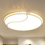 Modern White Cut Crystal Led Flush Mount Bedroom Light Fixture Circular Design Multiple Sizes / 16.5