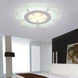 Heart-Shaped Petal Ceiling Light With Led Flush Mount For Kids Room White / 16.5