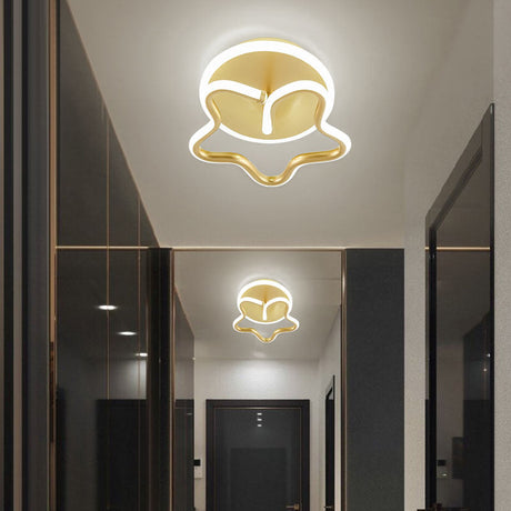Contemporary Led Star Flush Mount Ceiling Light - Perfect For Corridors Gold / Warm