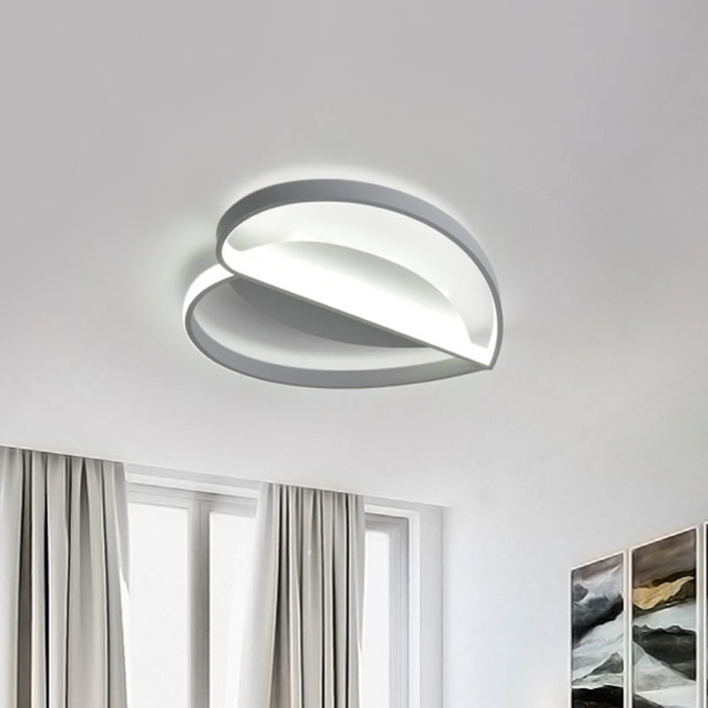 Heart-Shaped Led Flush Mount Light For Bedroom - 19/21 Wide White / 19