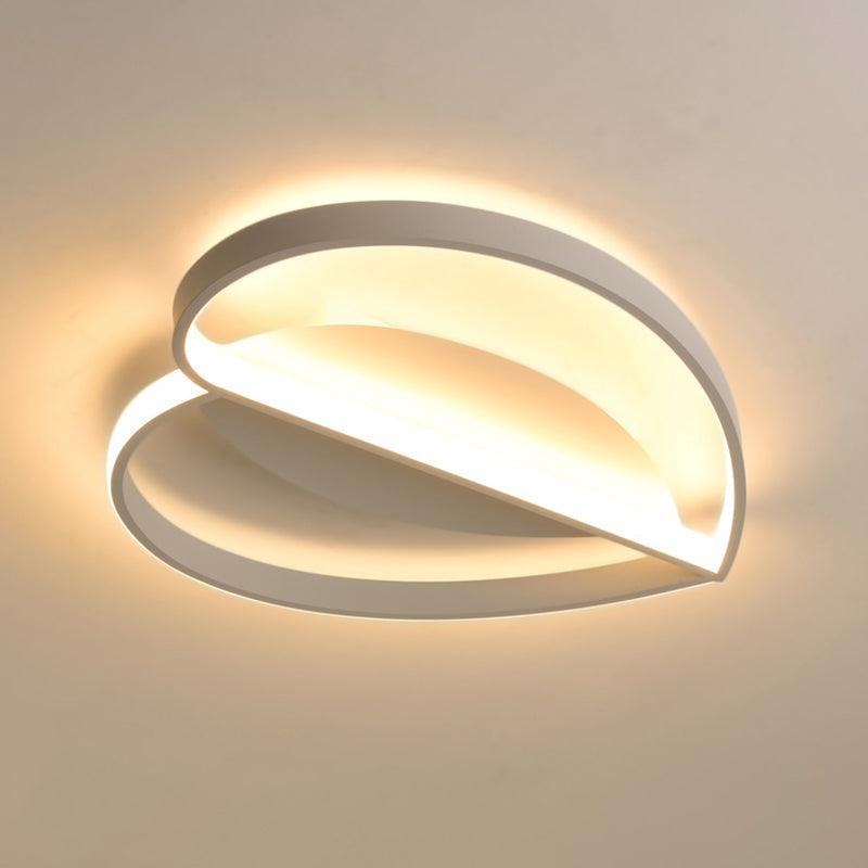Heart-Shaped Led Flush Mount Light For Bedroom - 19/21 Wide