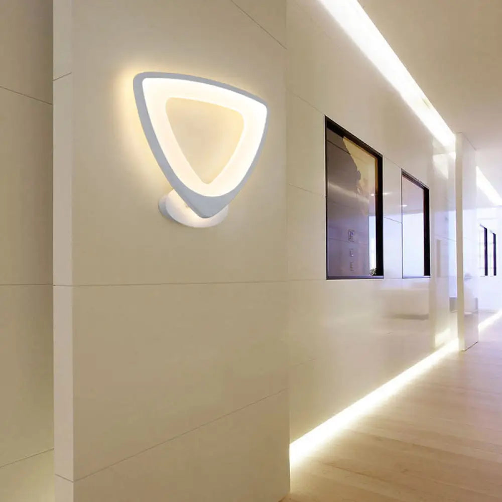 Acrylic Led Wall Sconce Light In Triangle Oval And Teardrop Shapes - Warm Or White /