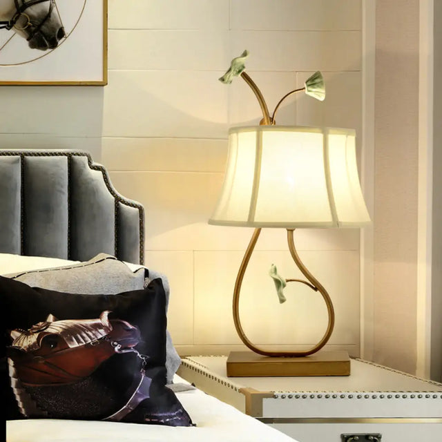 Alpheratz - White/Green Table Lamp Green