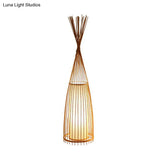Black/Beige Fish Shaped Floor Lamp: Asia Single-Bulb Bamboo Stand For Living Room 12/15 W