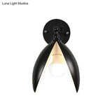 Blooming Bud Wall Light - Modern Metal 1-Light Mounted For Living Room (Black/White)