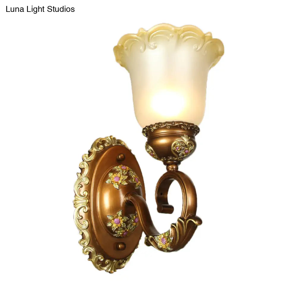 Blossom Shaped Retro-Style Crystal Sconce Wall Light In Brown