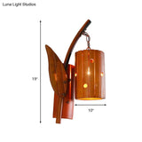 Brown Lodge Style Wall Lamp With Bamboo Shade And Leaf Decor - Perfect For Corridor