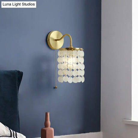 Coastal Gold Natural Shell Wall Mounted Light With Pull Chain - Single-Bulb Disc Lighting