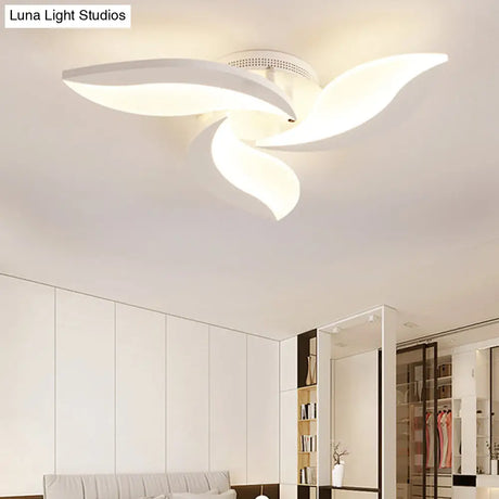 Contemporary Acrylic Flower Flush Mount Light: Led Ceiling Lighting Fixture With 3/5/9 Lights In