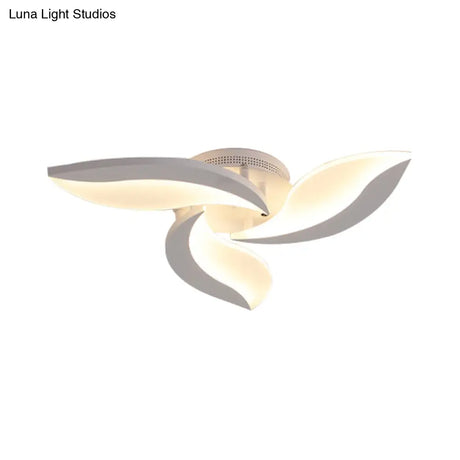 Contemporary Acrylic Flower Flush Mount Light: Led Ceiling Lighting Fixture With 3/5/9 Lights In
