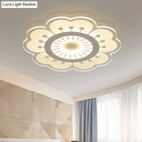 Contemporary Acrylic Led Flush Mount Ceiling Fixture - Flower Design 16.5’/20.5’ Wide White