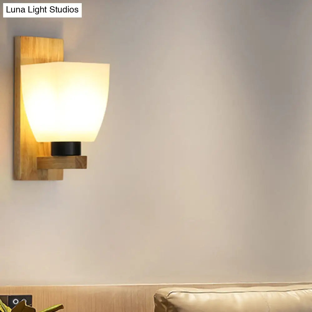 Contemporary Indoor Wall Sconce With Adjustable Light Direction For Study Room And Bedroom