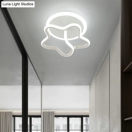 Contemporary Led Star Flush Mount Ceiling Light - Perfect For Corridors White /