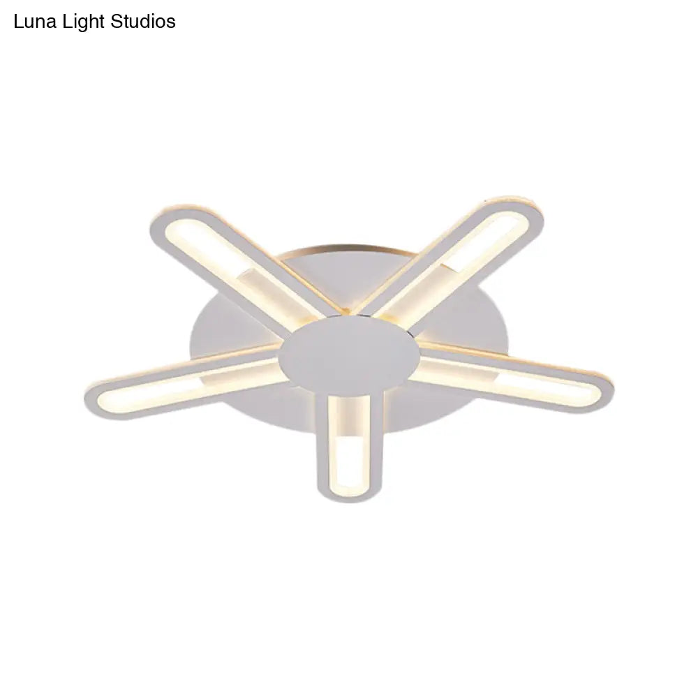 Contemporary Metallic Blossom Flush Mount Led Light In Warm/White - 29.5’/34’/30.5’ Wide