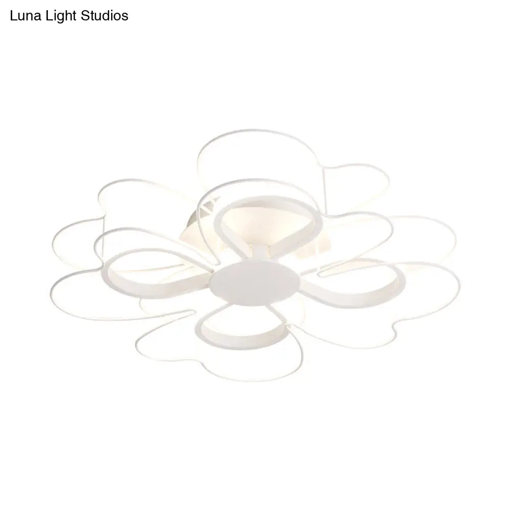 Contemporary Metallic Clover Flush Light - 19’/22.5’ W Black/White Led Warm/White Lighting