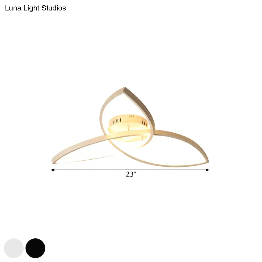 Contemporary Metallic Petal Flush Lamp - 23’/29’ W Led Close To Ceiling Light In Black/White