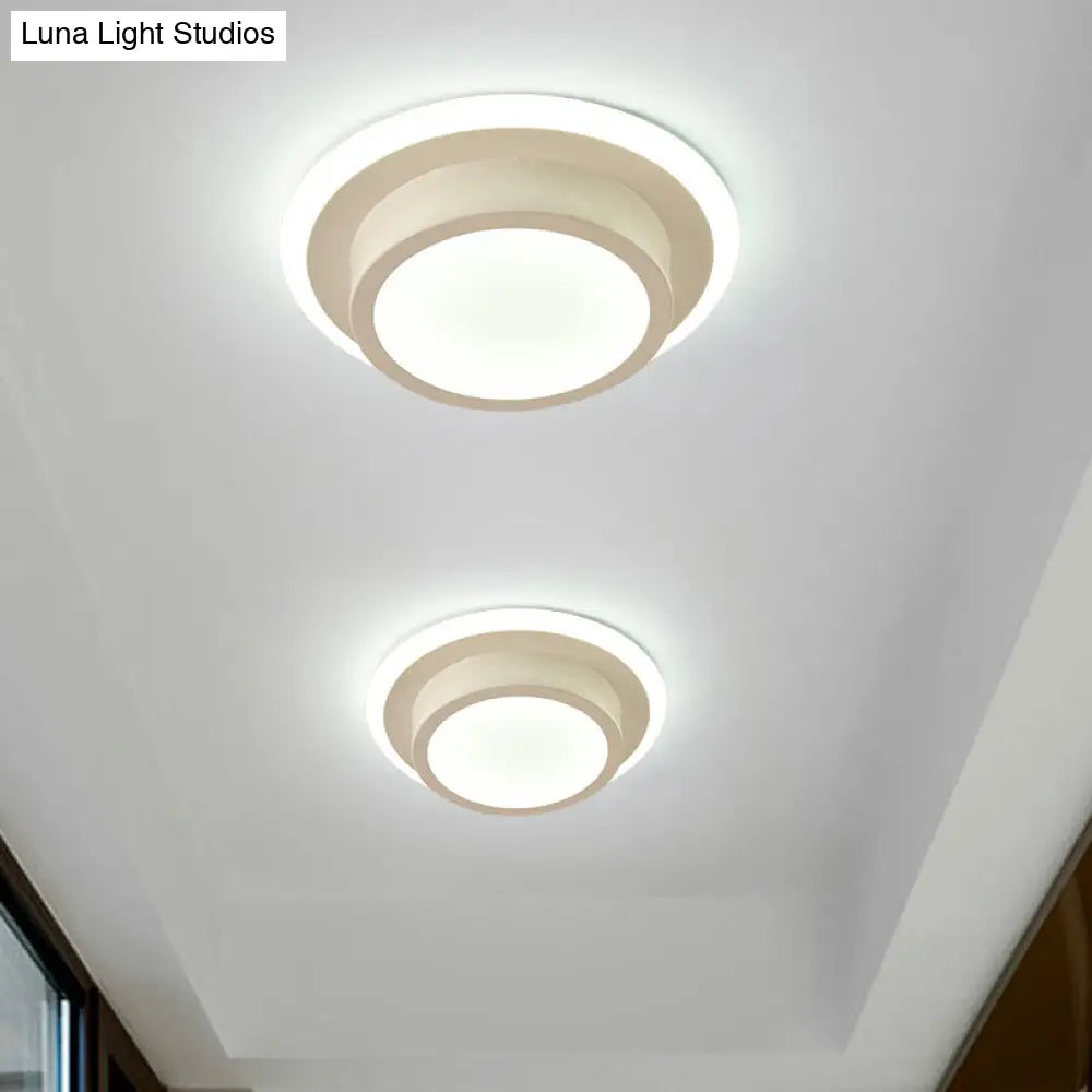 Contemporary Mini Round/Square Flush Mount Ceiling Light In Black/White With Metal Finish - Led