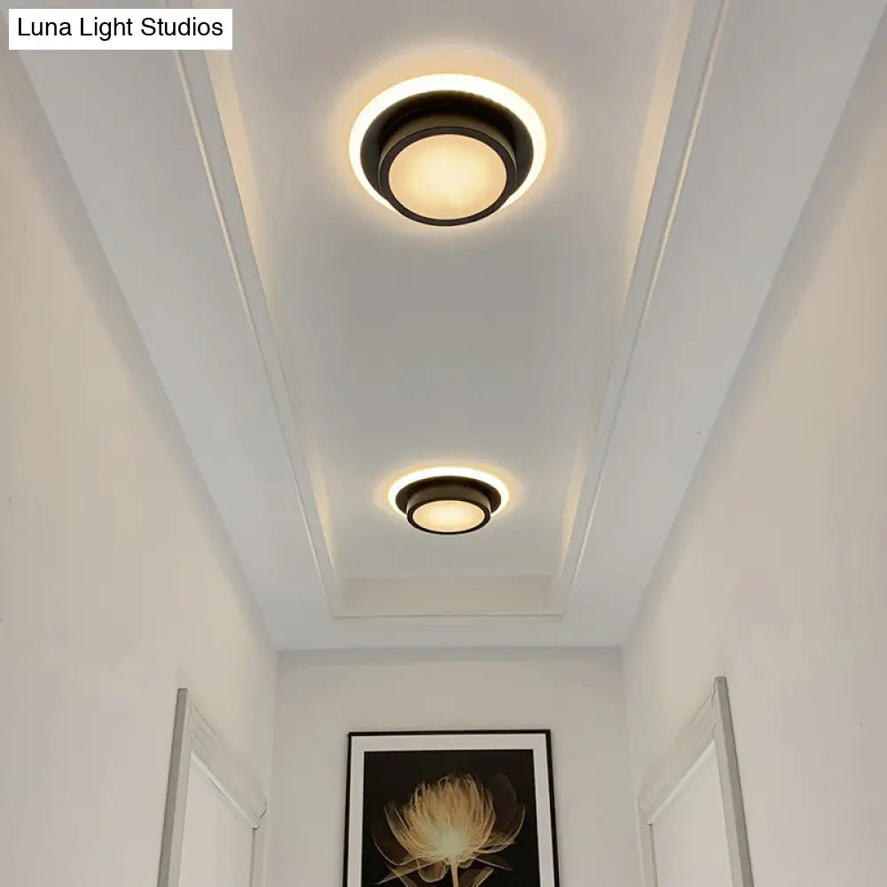 Contemporary Mini Round/Square Flush Mount Ceiling Light In Black/White With Metal Finish - Led