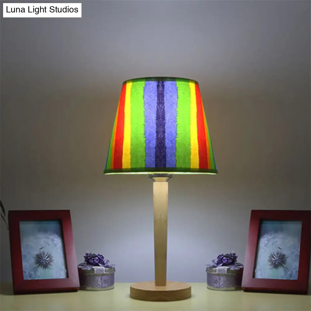 Contemporary Tapered Shade Table Light With Single Head Wood Finish For Study Room Desk