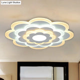 Contemporary White Flower Acrylic Led Flush Mount Ceiling Light - Outer Warm Inner 15’/19.5’ Wide