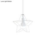 Contemporary White Metal Star Pendant Light With 1 Bulb