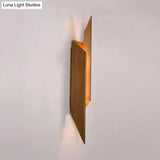 Copper Wall Mounted Bedside Lamp With Traditionary Metal Sconce Light & 2 Bulbs