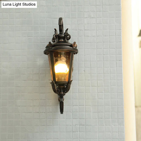 Cottage Style Wall Mount Sconce Lamp With Amber Glass Shade