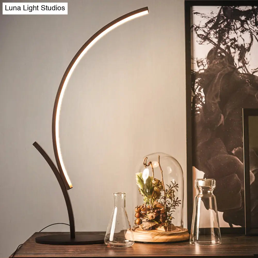 Curvy Led Night Table Lamp In Black For Bedside Reading