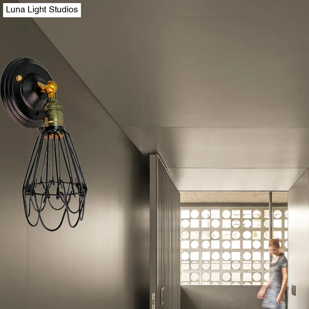 Farmhouse Style Wrought Iron Wall Sconce With Rotatable Lamp 1 Bulb Black/Bronze