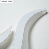 Flame Shaped Led Wall Mounted Light - Decorative Acrylic Sconce For Corridors (White)