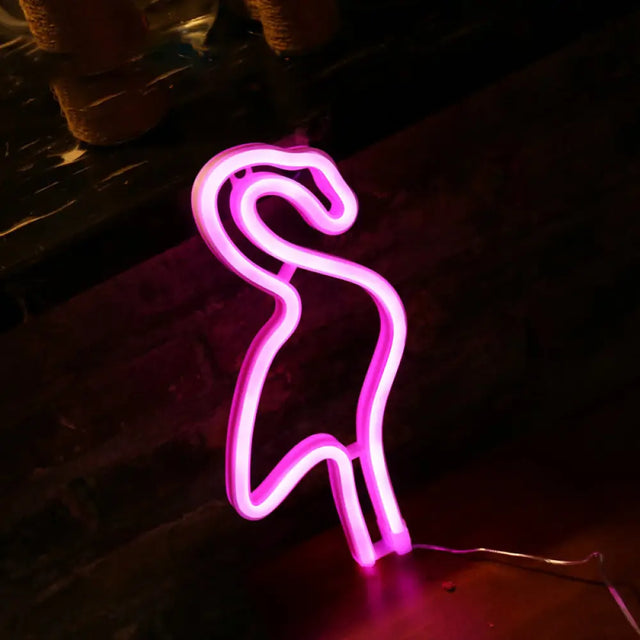 Flamingo Led Night Lamp With Usb Charging And Plastic Shade White / Pink