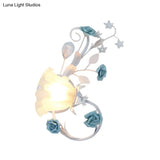 Flower Shade Frosted Glass Wall Sconce - Countryside 1-Light Bedroom Lamp In White
