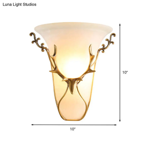 Frosted Glass Wall Mounted Brass Lamp With Elk Head - Traditional Trumpet Mount