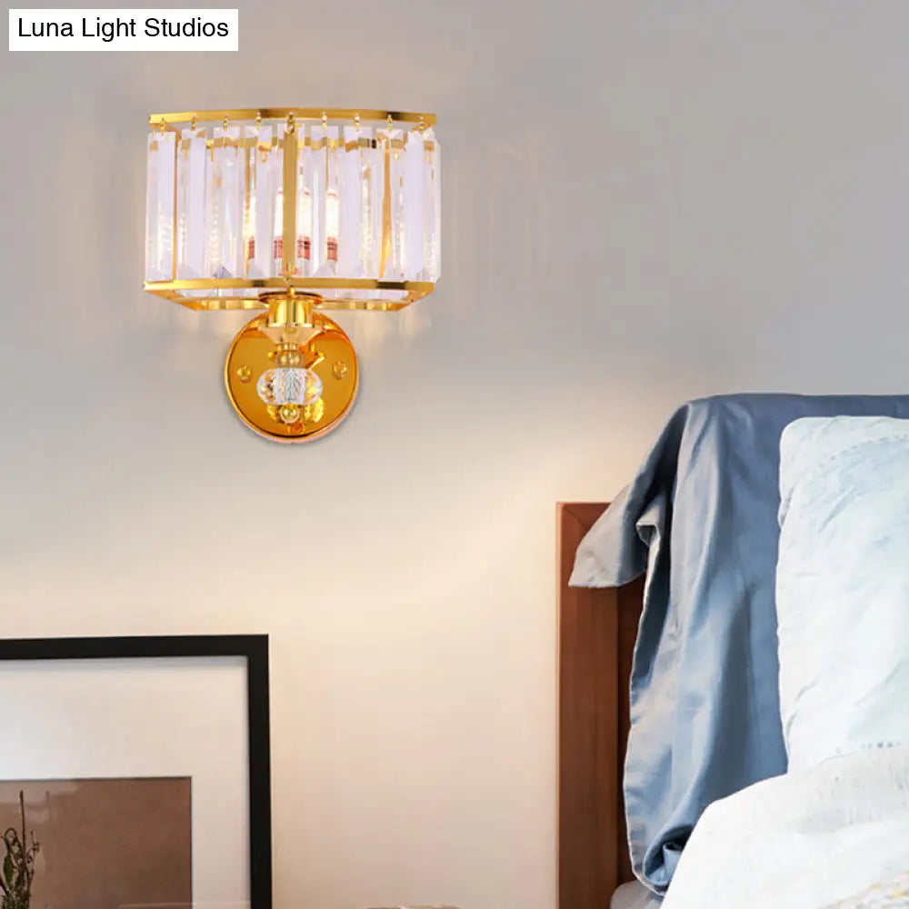 Golden Metal Wall Sconce Light With Clear Crystal Accents - Modern 1 Head Design