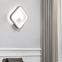 Halo Led Wall Sconce Lighting - Minimalistic Acrylic Light In White For Living Room / Square Plate
