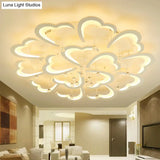 Heart - Shaped Acrylic Flush Mount Light Fixture With 5/15 Lights In Warm/White/3 Color For Living