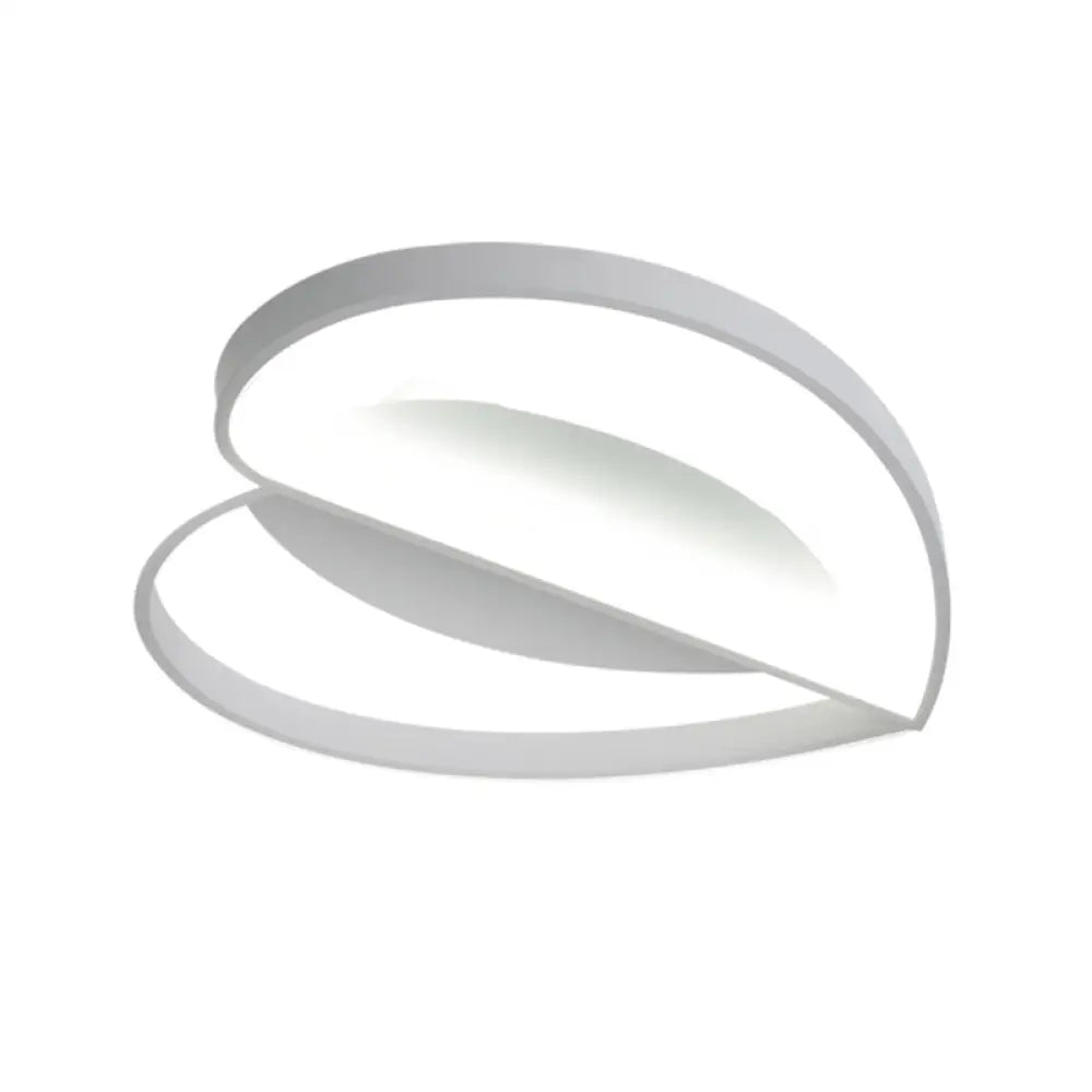 Heart-Shaped Led Flush Mount Light For Bedroom - 19/21 Wide